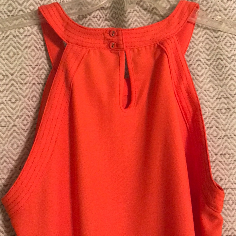 High neck Tank - Picture 2 of 2